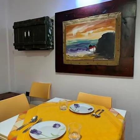Mali Robit Apartment *